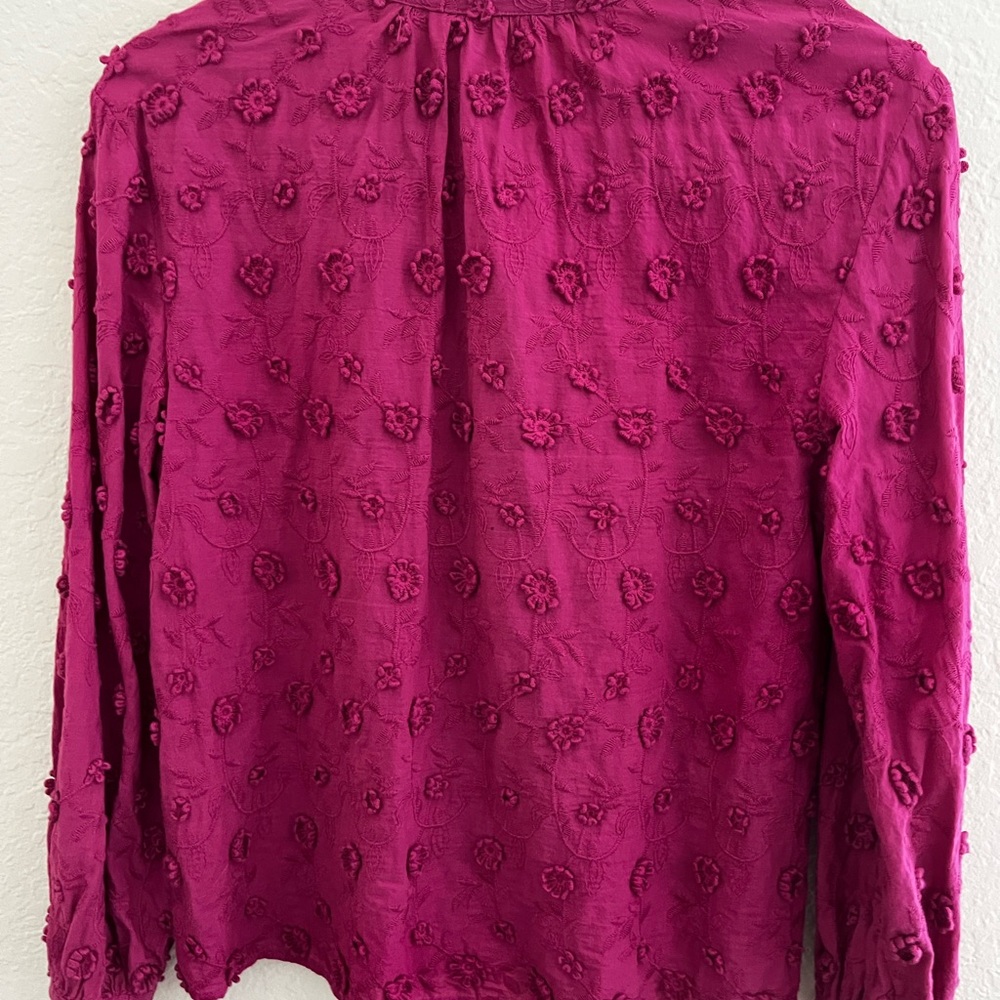Button down shirt - Picture 2 of 4